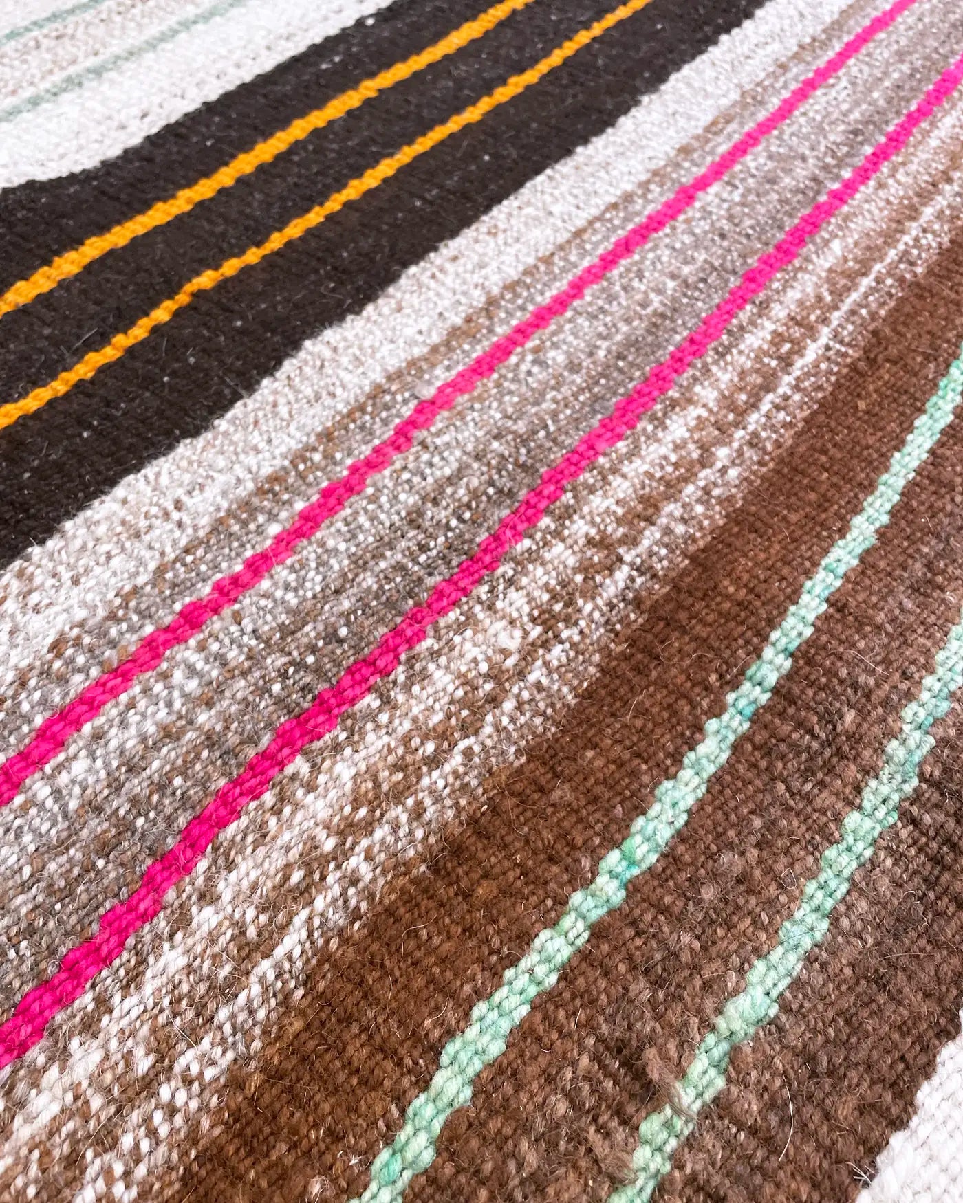 Alfombra Artesanal a Rayas de Pasillo 182x75
