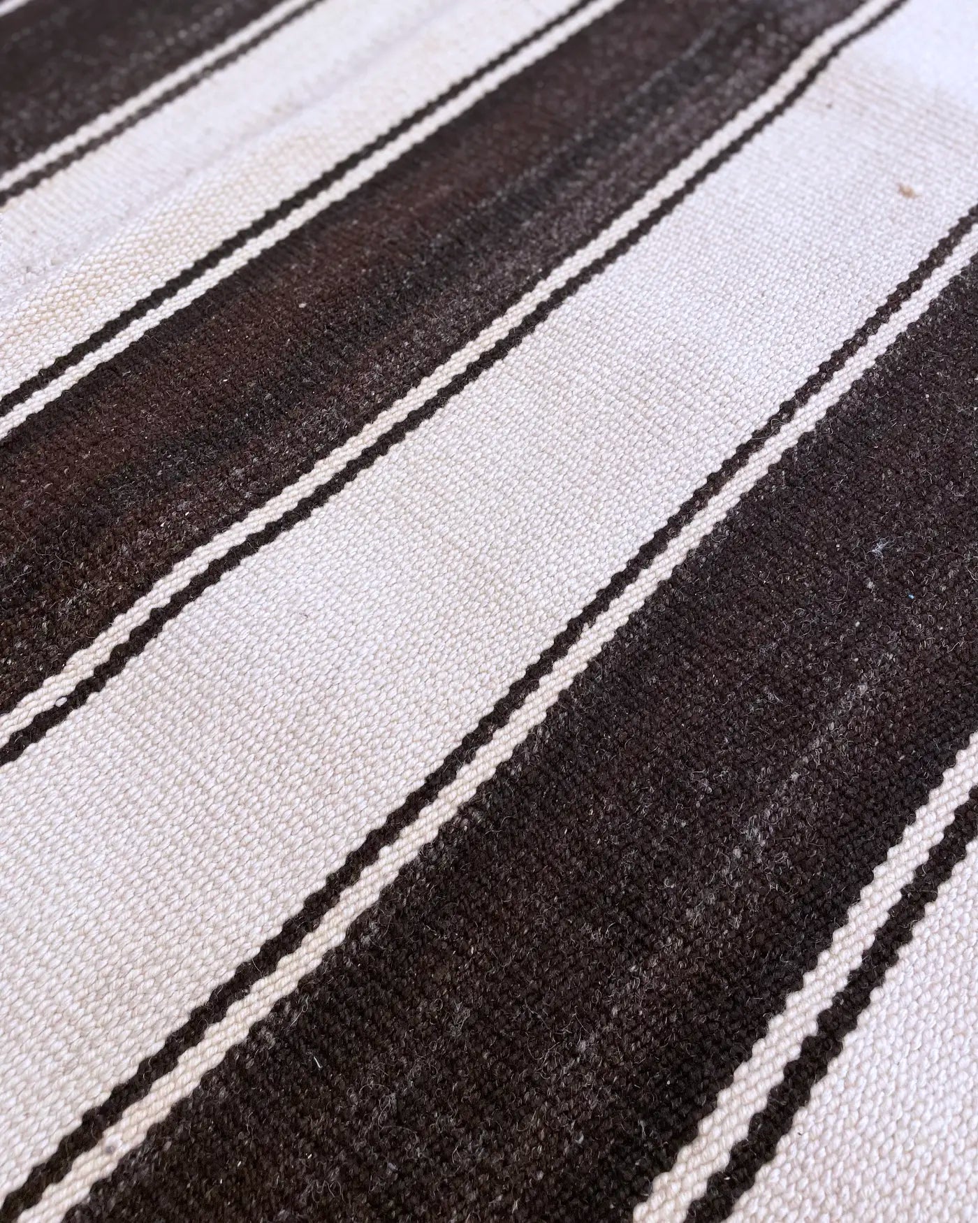 Alfombra Artesanal a Rayas Beige y Marrón 167×155