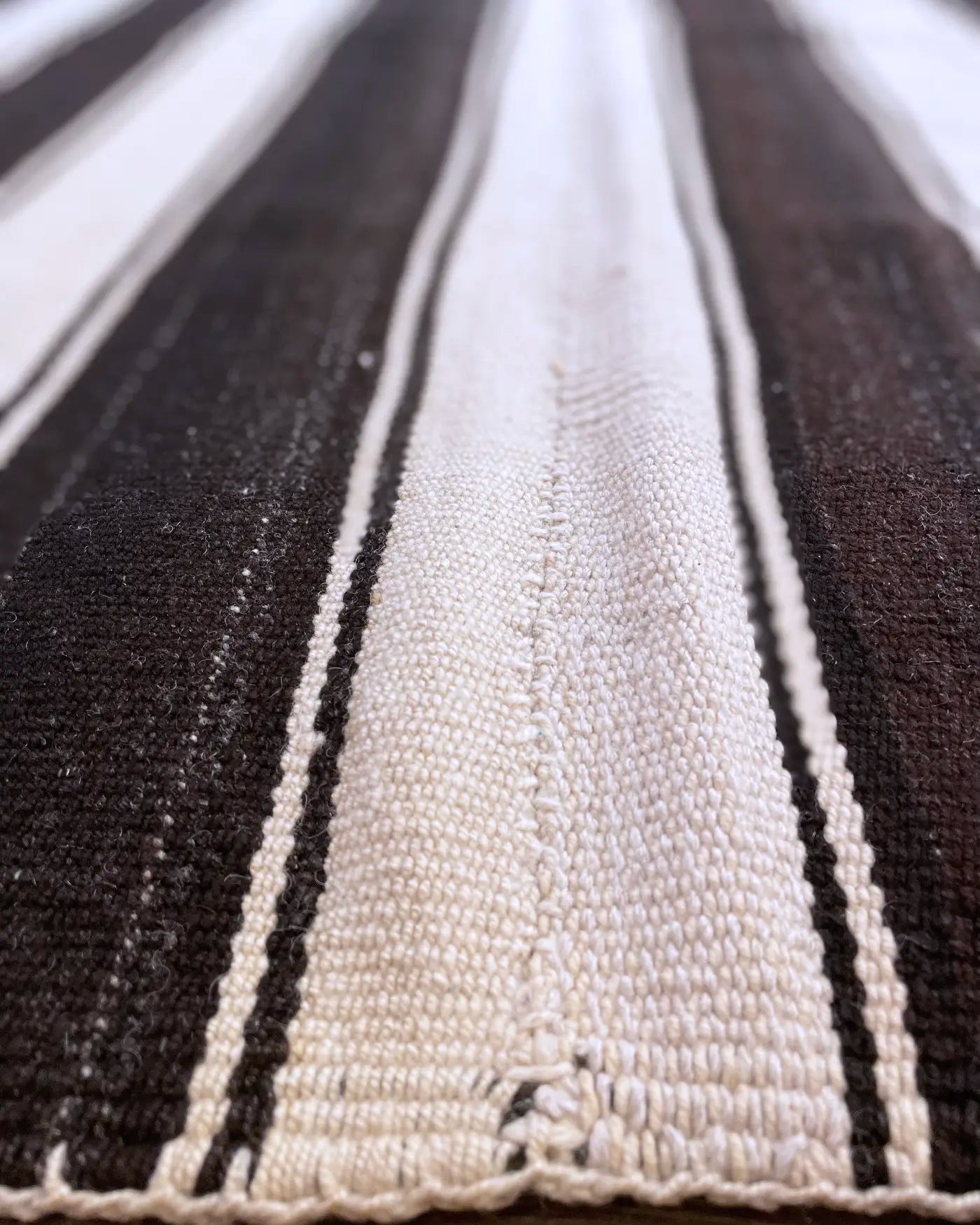 Alfombra Artesanal a Rayas Beige y Marrón 167×155