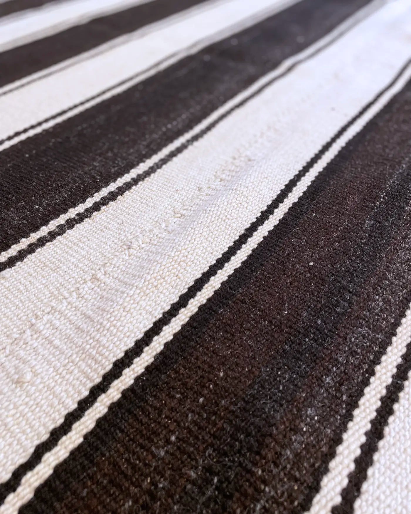 Alfombra Artesanal a Rayas Beige y Marrón 167×155
