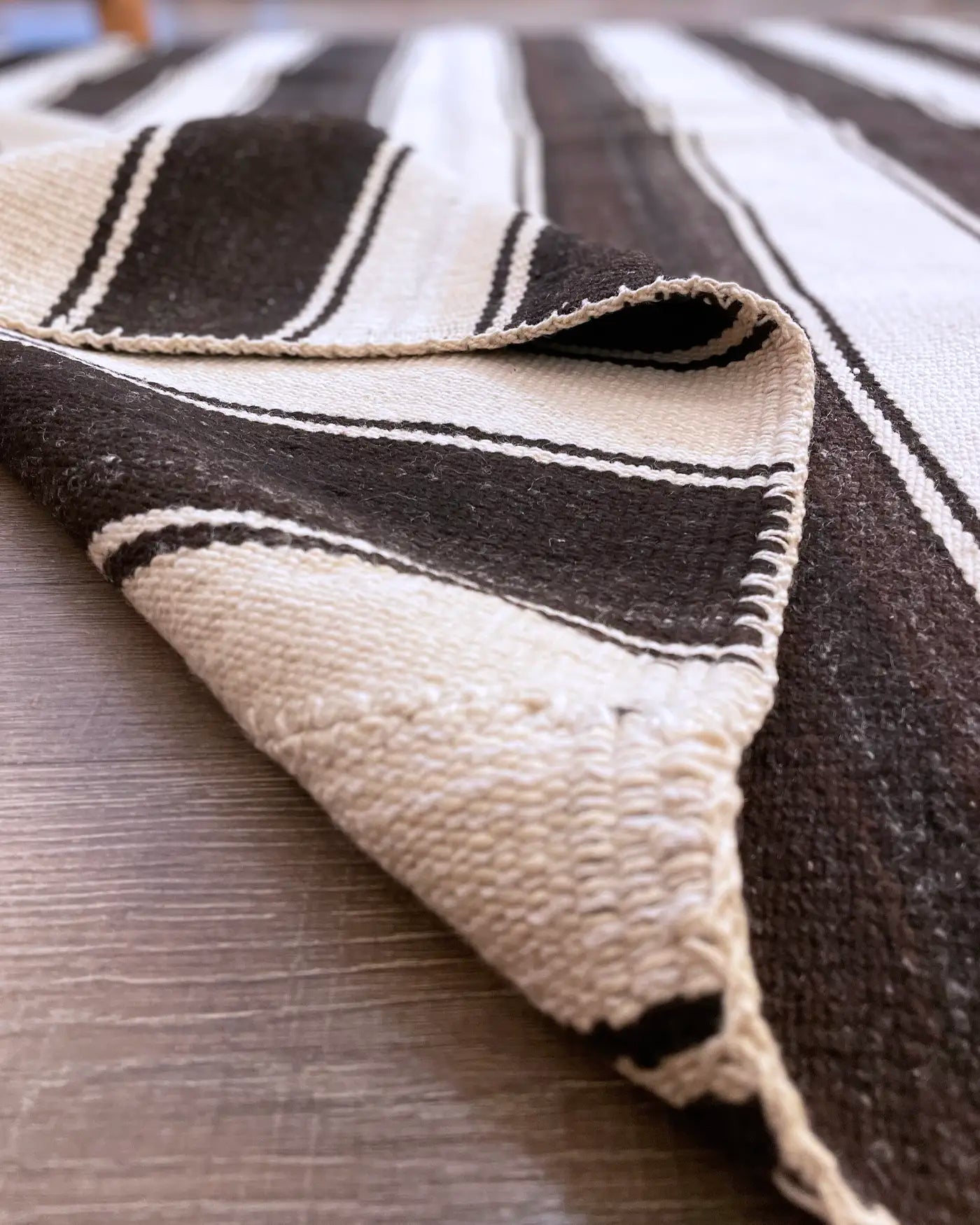Alfombra Artesanal a Rayas Beige y Marrón 167×155