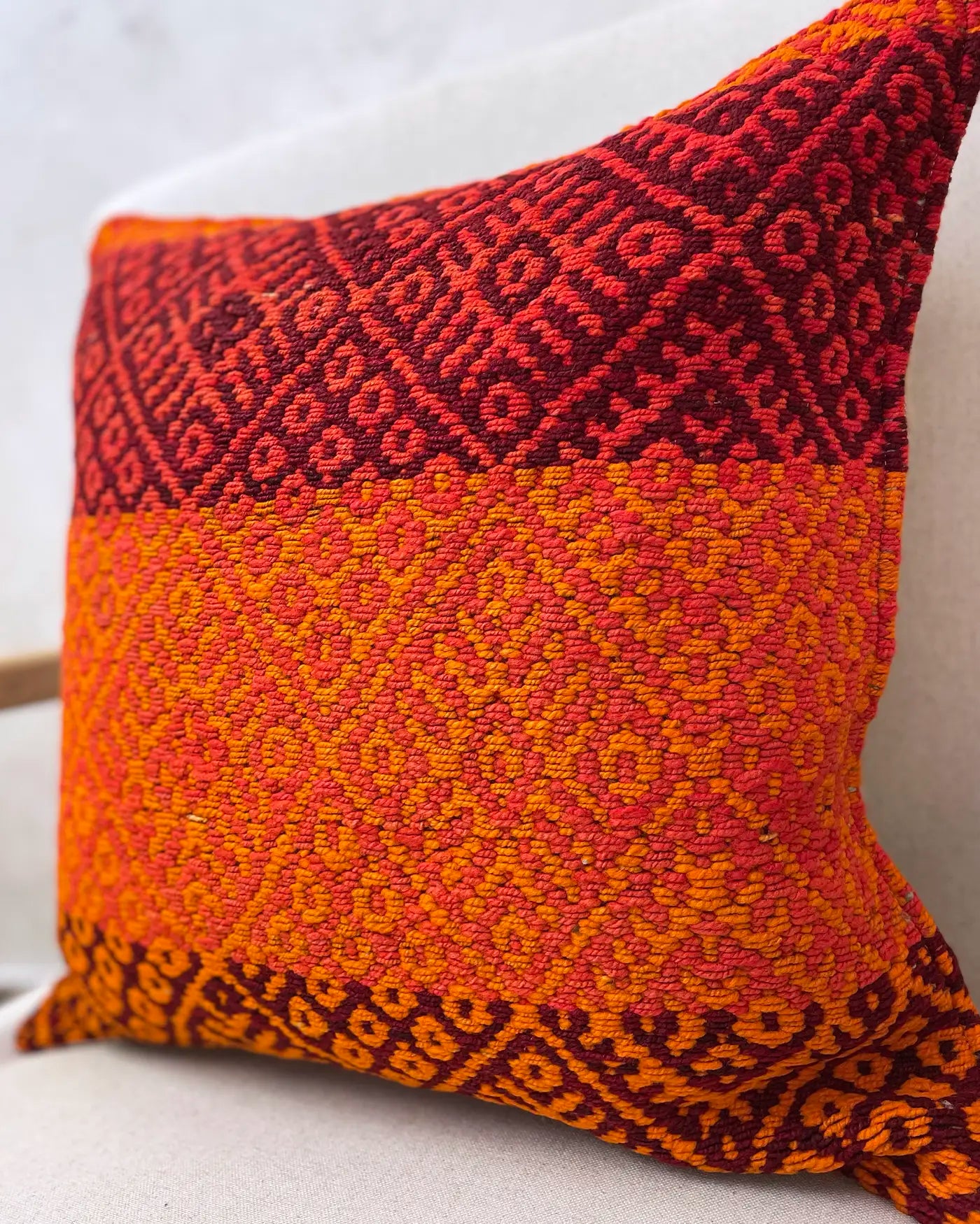 Cojín Étnico Peruano Naranja y Rojo 50x50