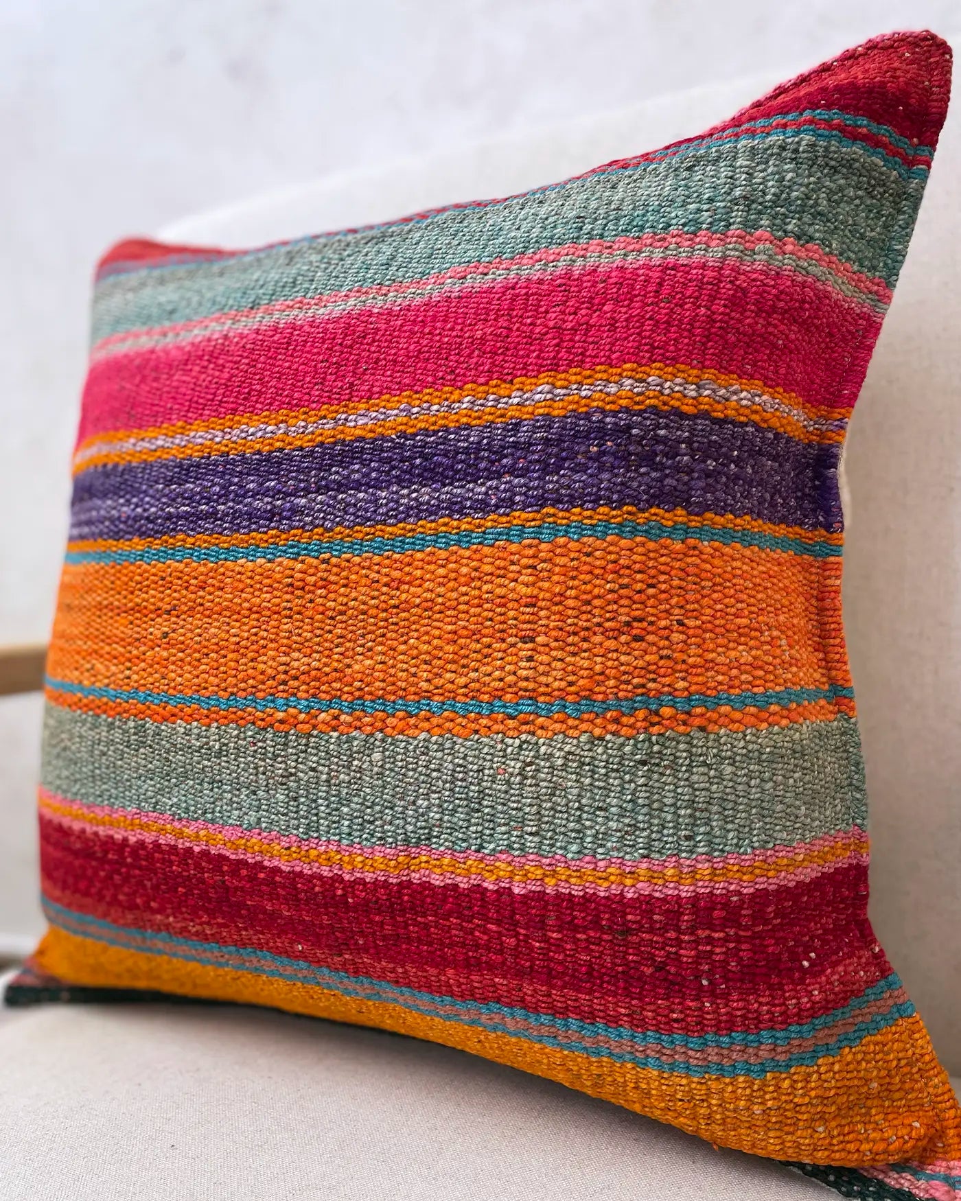 Cojín Artesanal a Rayas Colorido 50x50