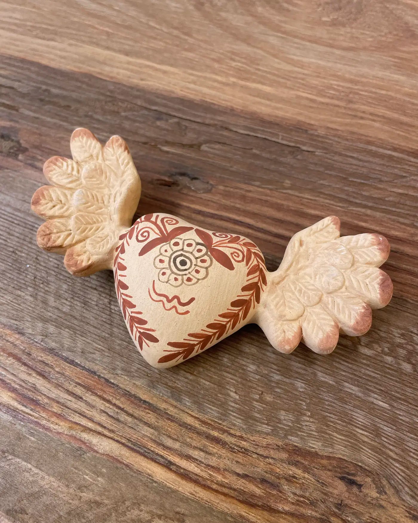 Corazón Pintado a Mano Peruano Pequeño