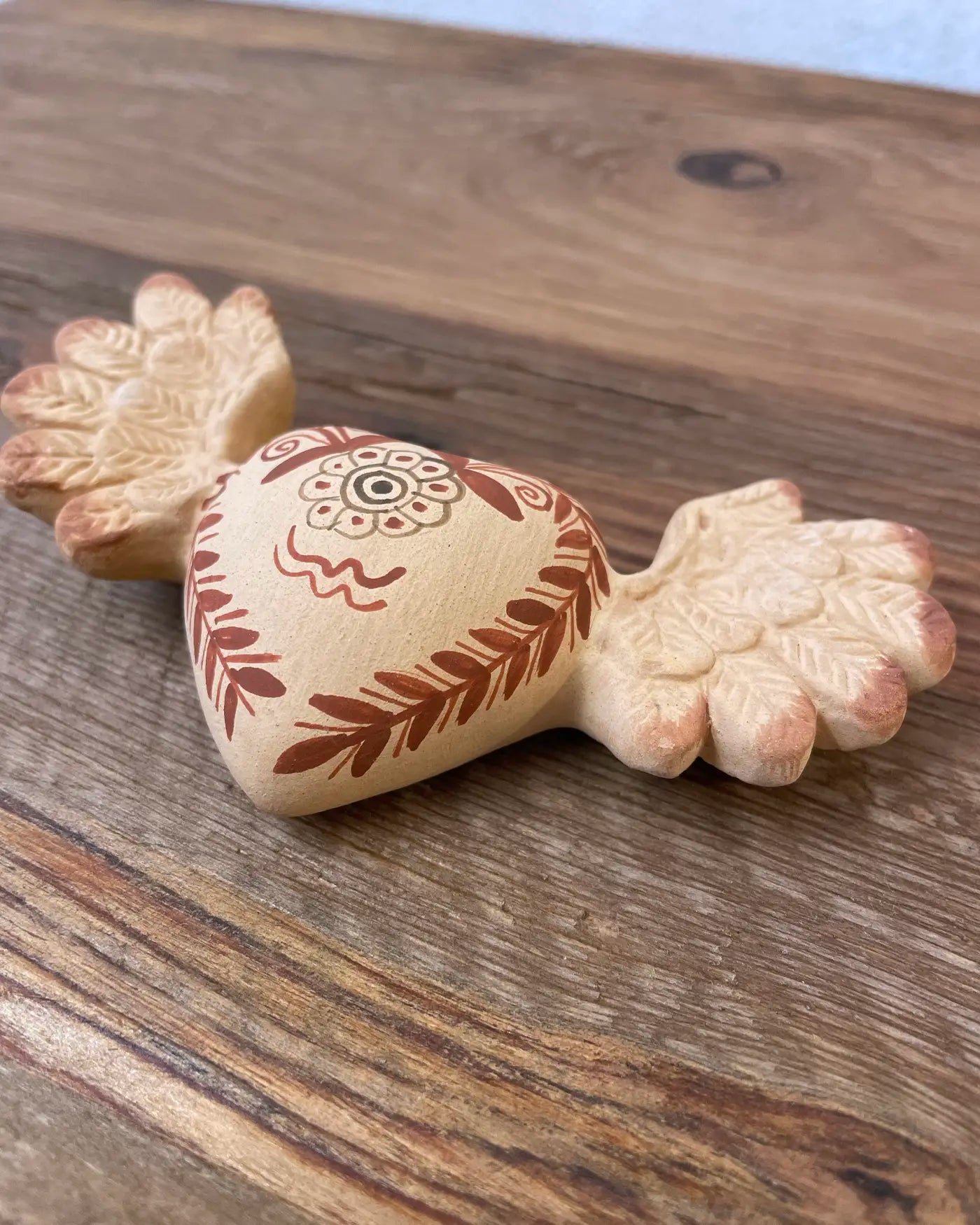 Corazón Pintado a Mano Peruano Pequeño
