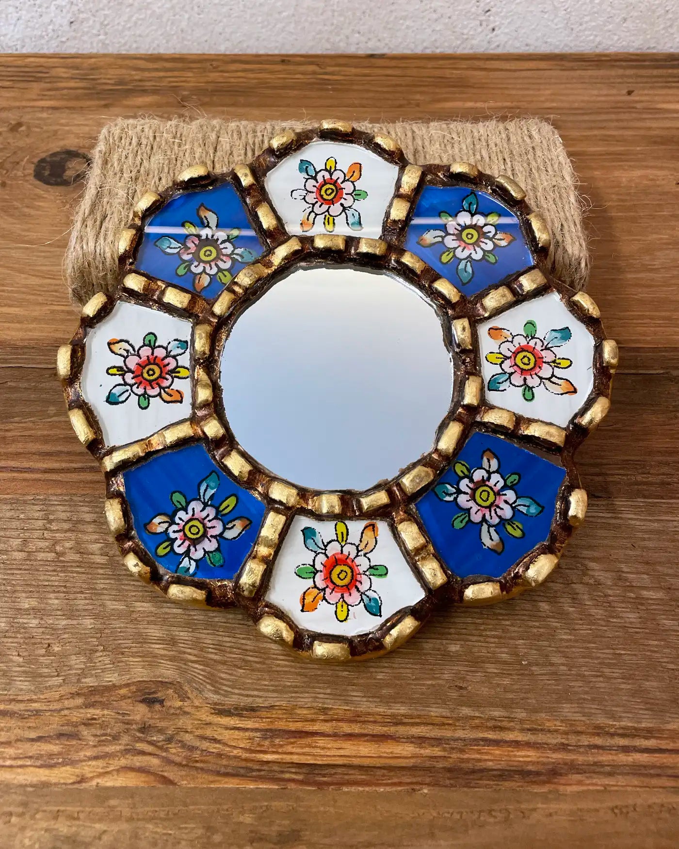 Espejo Peruano Pintado a Mano Azul y Blanco