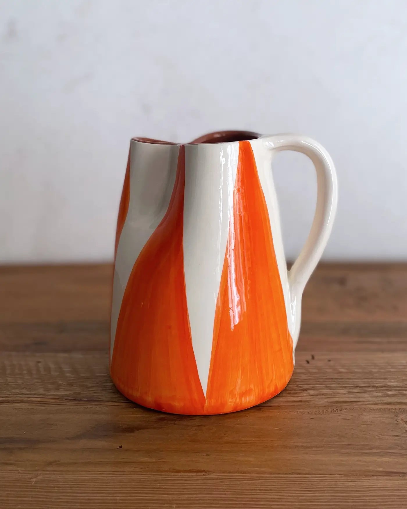 Jarra Artesanal de Cerámica Triángulos Naranja 1 L