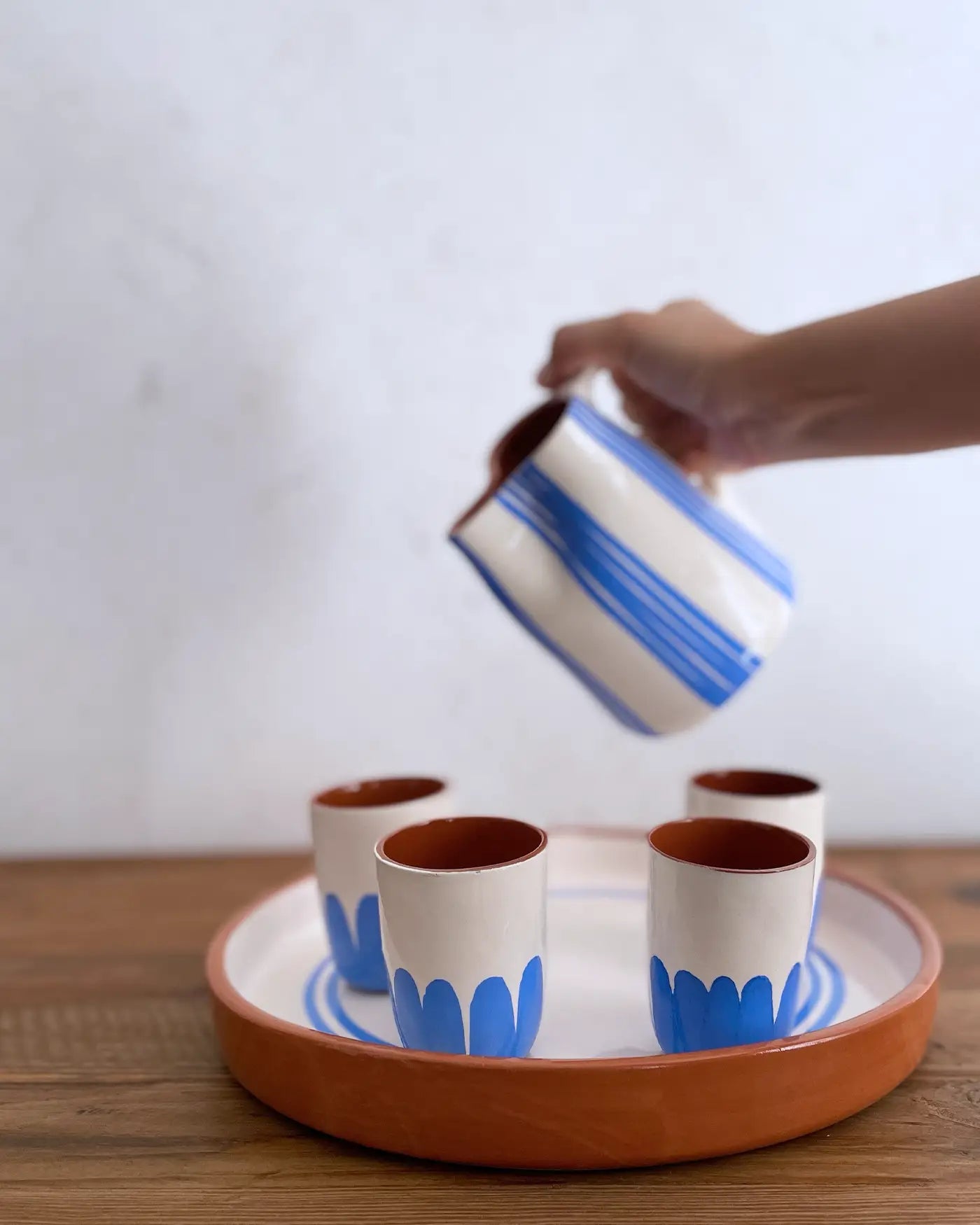Set de Vasitos de Café con Jarra Artesanales