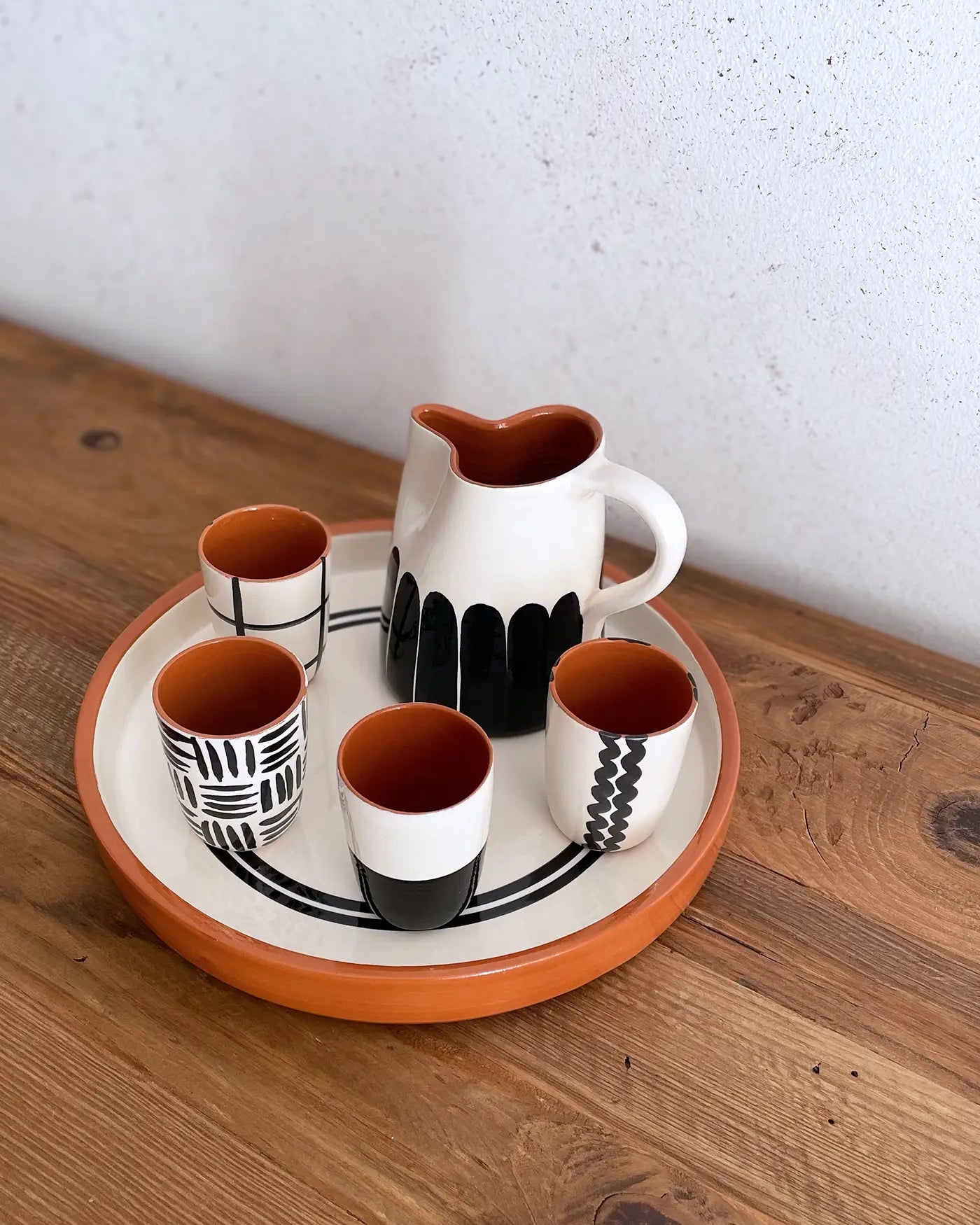 Set de Vasitos de Café con Jarra Artesanales