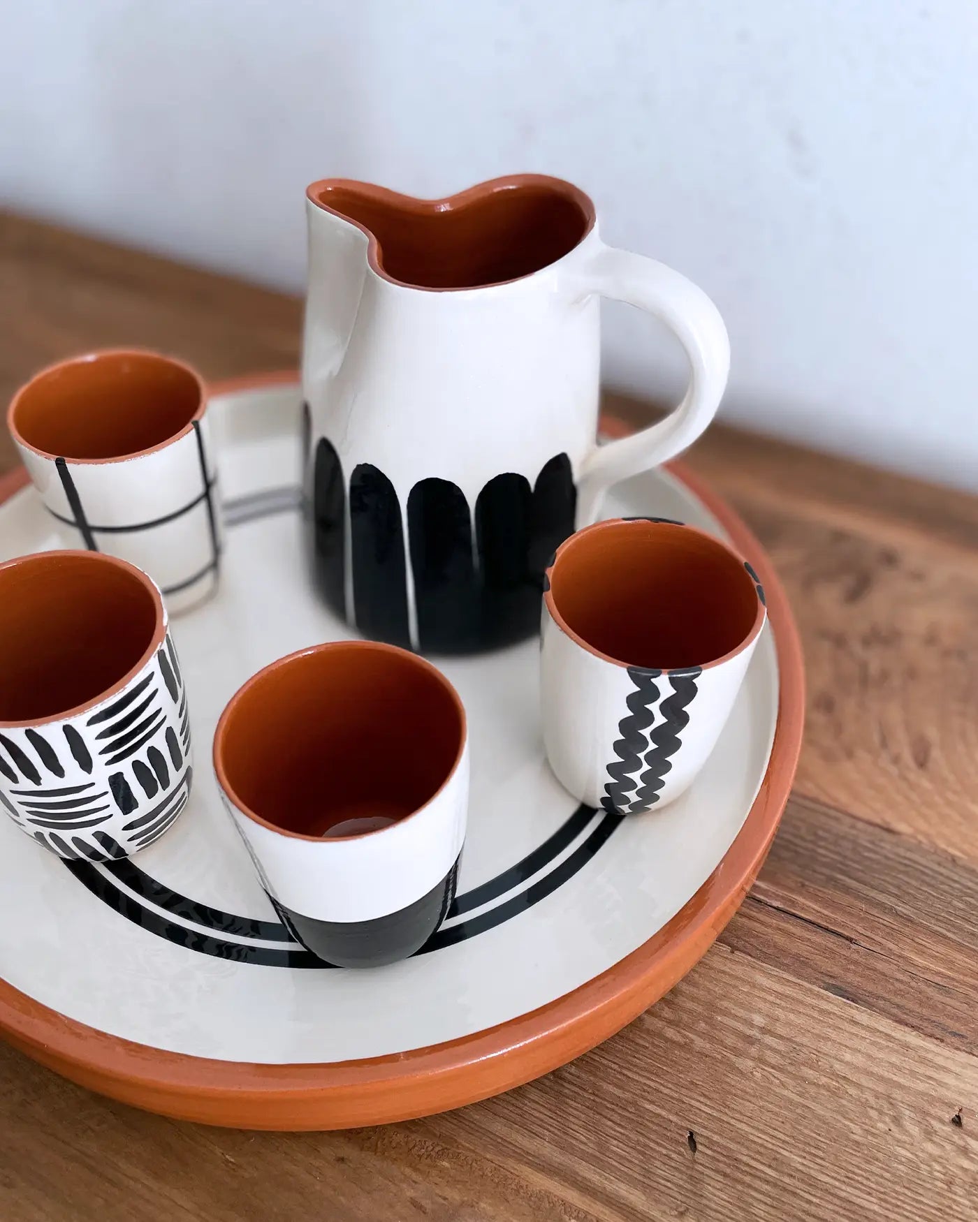 Set de Vasitos de Café con Jarra Artesanales