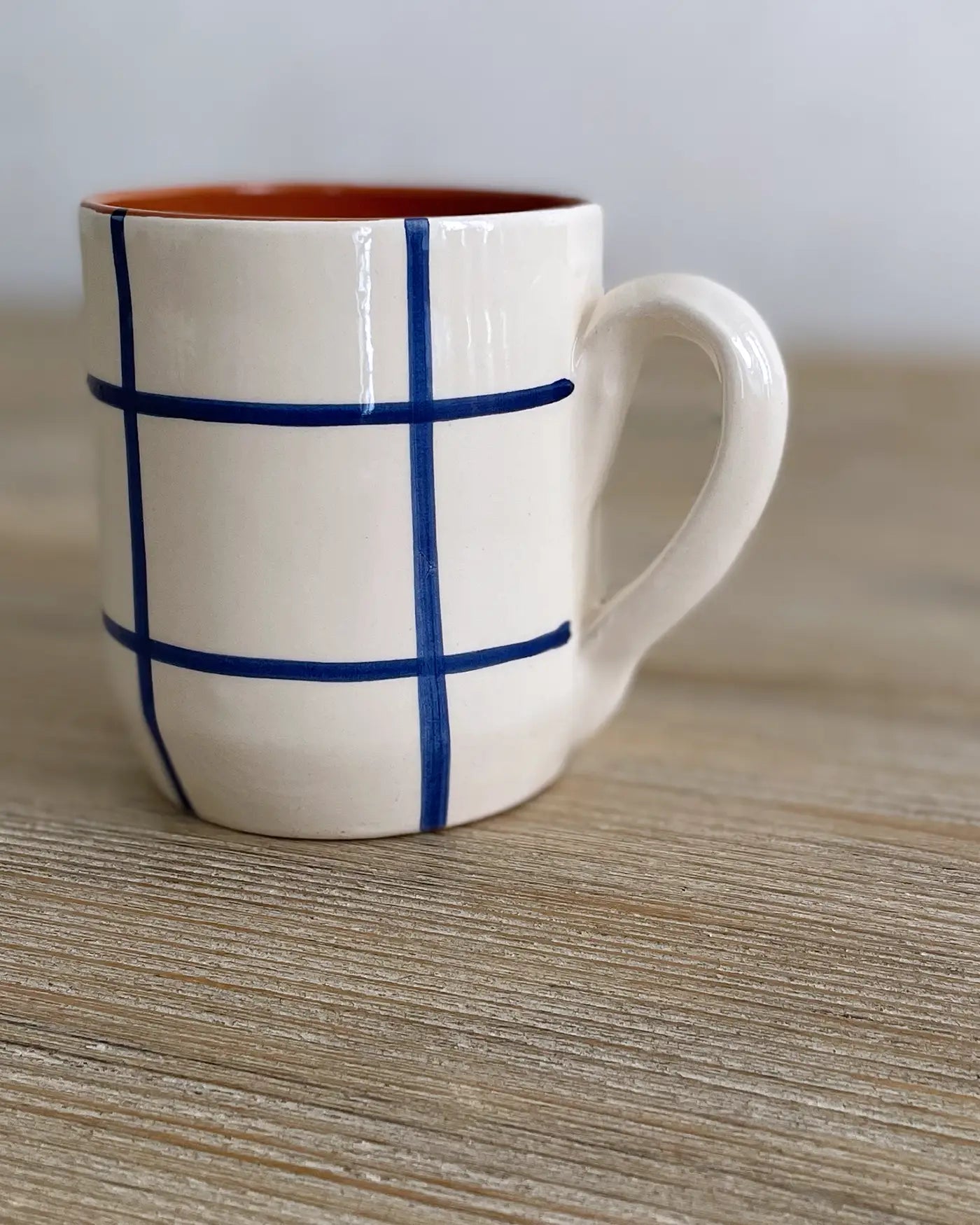 Taza Grande Artesanal Cuadros Azul Marino