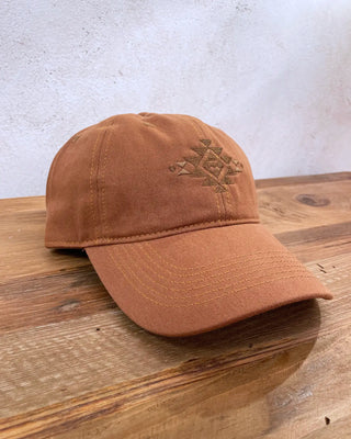 Gorra original con bordado étnico Marrón Avellana