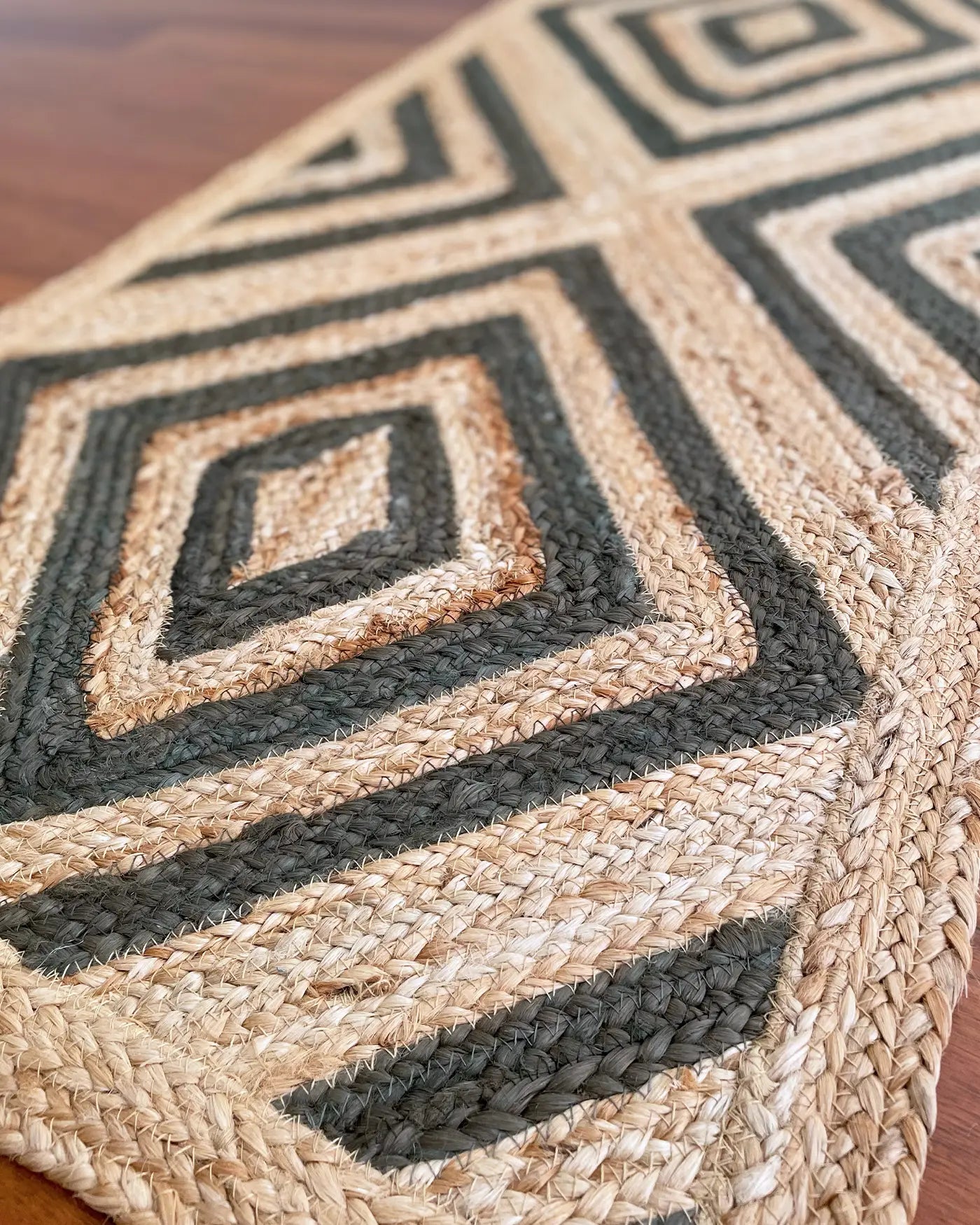 Alfombra Artesanal de Yute Natural y Verde