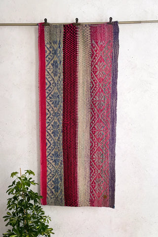 Alfombra peruana de pasillo azul y rosa 164x73 cm