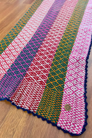 Alfombra peruana de pasillo colorida 141x65 cm