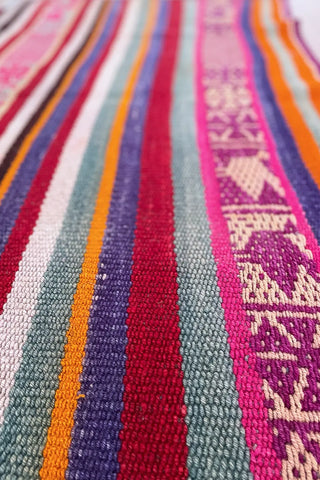 Alfombra peruana de pasillo rojo y lila 145x76 cm