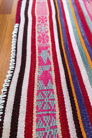 Alfombra peruana de pasillo rojo y lila 145x76 cm