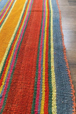 Alfombra étnica a rayas multicolor 171x163 cm