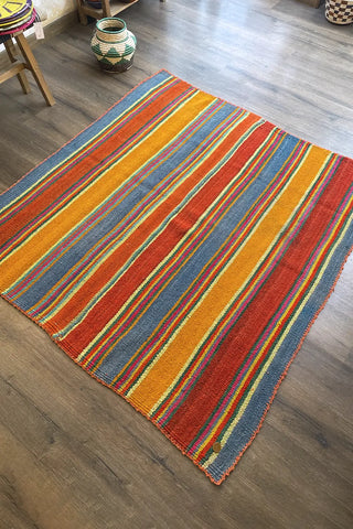 Alfombra étnica a rayas multicolor 171x163 cm