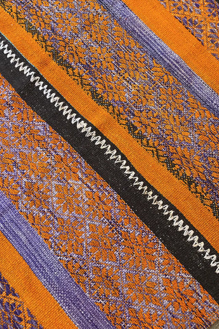 Alfombra étnica peruana multicolor 154x165 cm