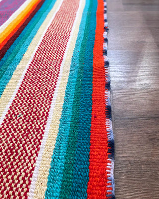 Alfombra étnica a rayas multicolor 180x165 cm