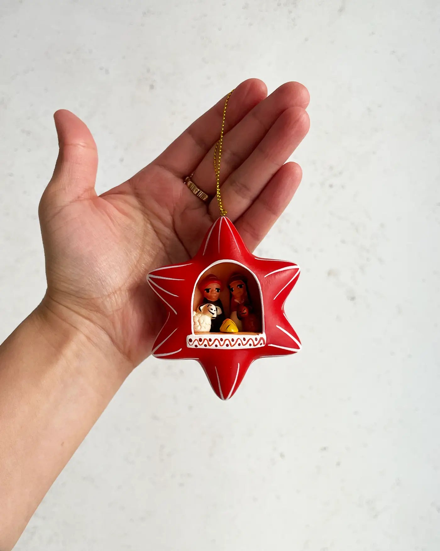 Belén Peruano Hecho a Mano Estrella Roja