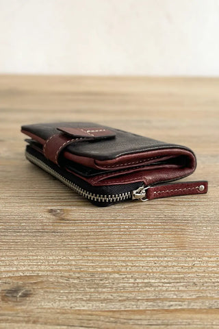 Cartera de piel Negra