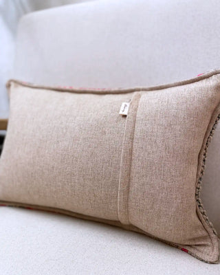 Cojín étnico beige y marrón