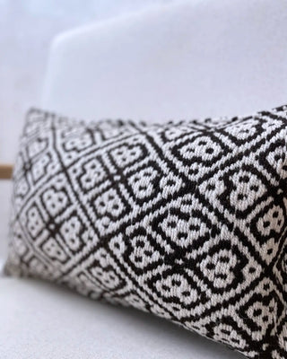 Peruvian Ethnic Cushion Beige and Black 30x50