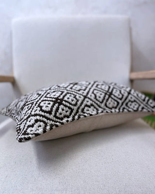 Peruvian Ethnic Cushion Beige and Black 30x50