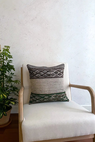 Cojín peruano étnico marrón y verde