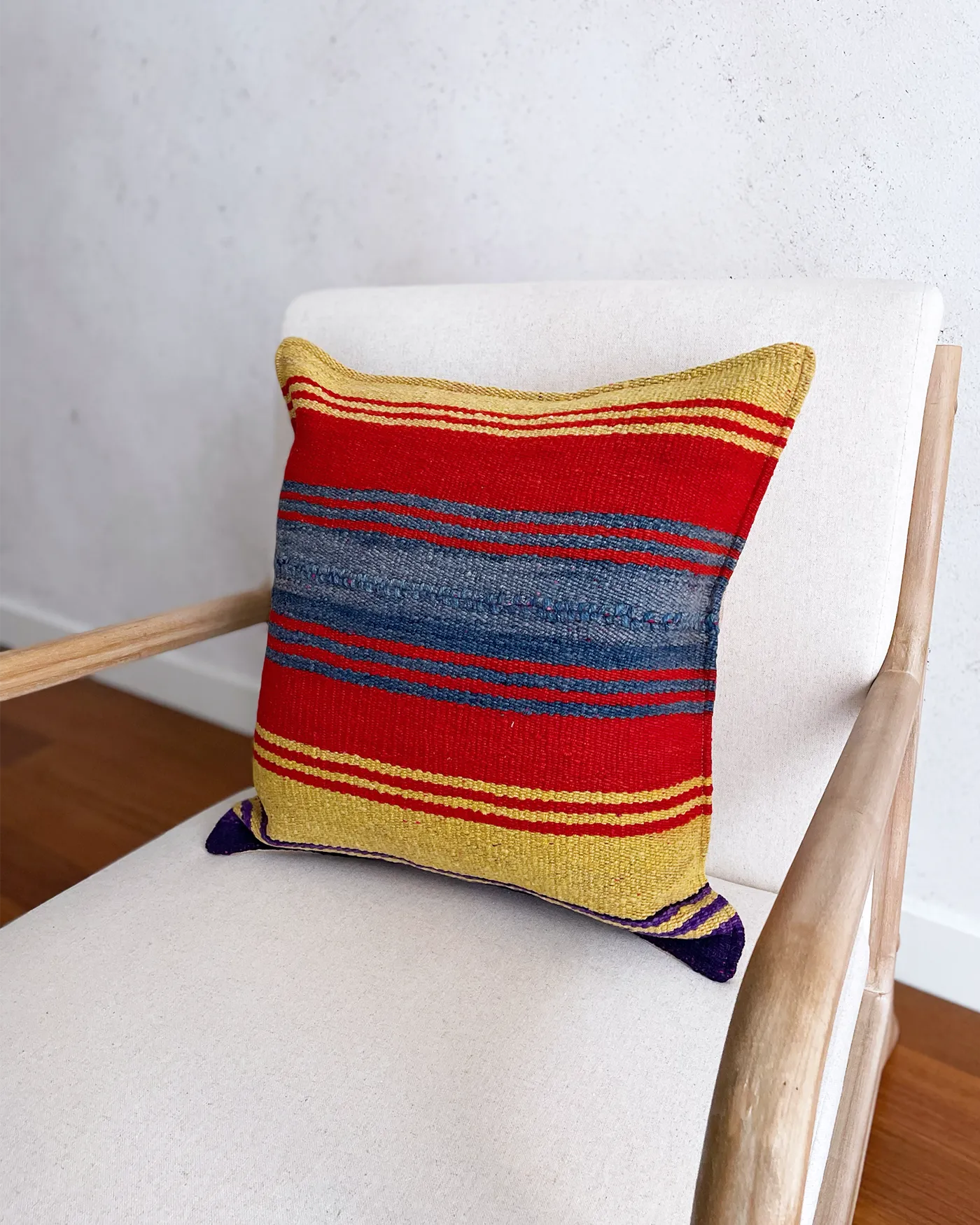 Cojín Étnico Peruano Azul y Rojo 50x50