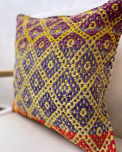 Cojín Étnico Peruano Amarillo y Lila 50x50