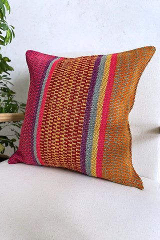 Cojín peruano étnico multicolor