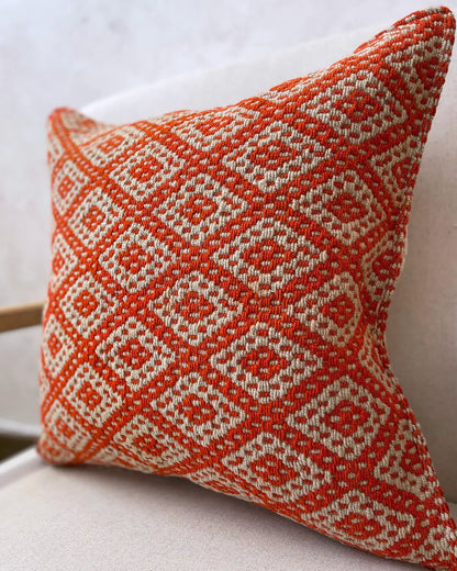 Cojín Étnico Peruano Naranja y Beige 50x50