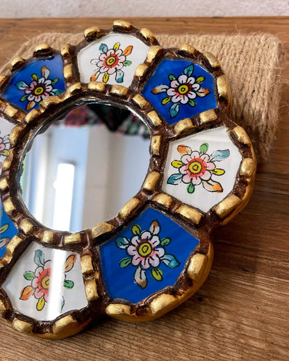 Espejo Peruano Pintado a Mano Azul y Blanco