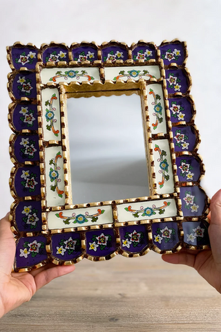 Espejo peruano pintado a mano, 30 cm - Lila