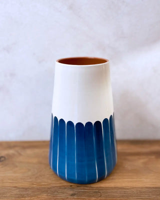 Jarrón artesanal Dedos Vulcano, 23 cm - Azul deep