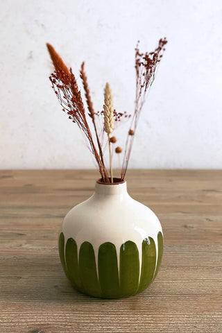 Jarroncito Dedos Esfera, 12 cm - Oliva