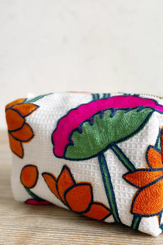Neceser bordado rosa y naranja
