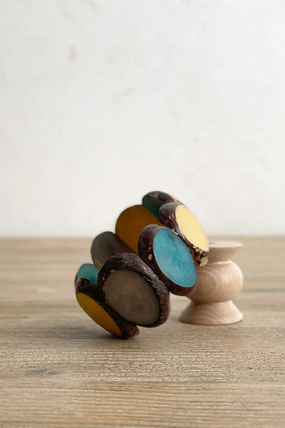 Pulsera de semillas de palmera