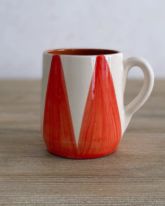 Taza Grande Artesanal Triángulos Roja