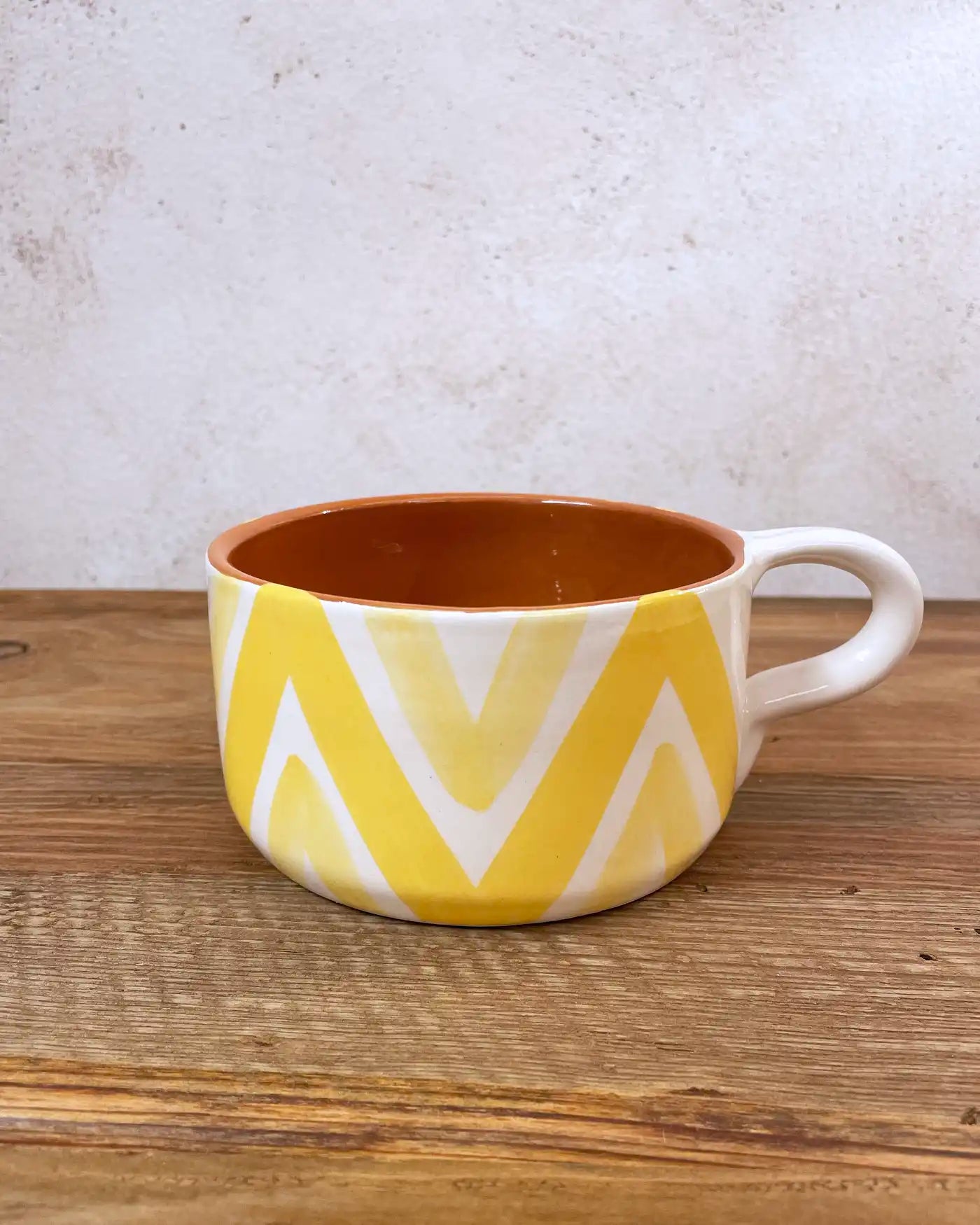 Taza Artesanal Grande Triángulos Amarillo