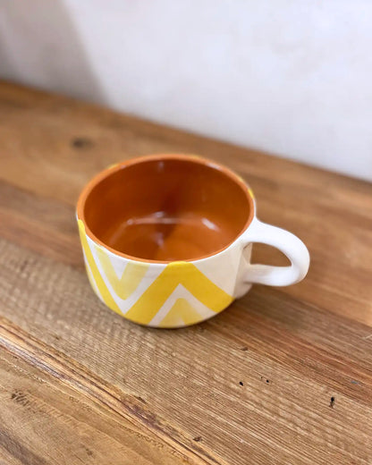 Taza Artesanal Grande Triángulos Amarillo