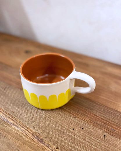 Taza Artesanal Grande Dedos Amarillo