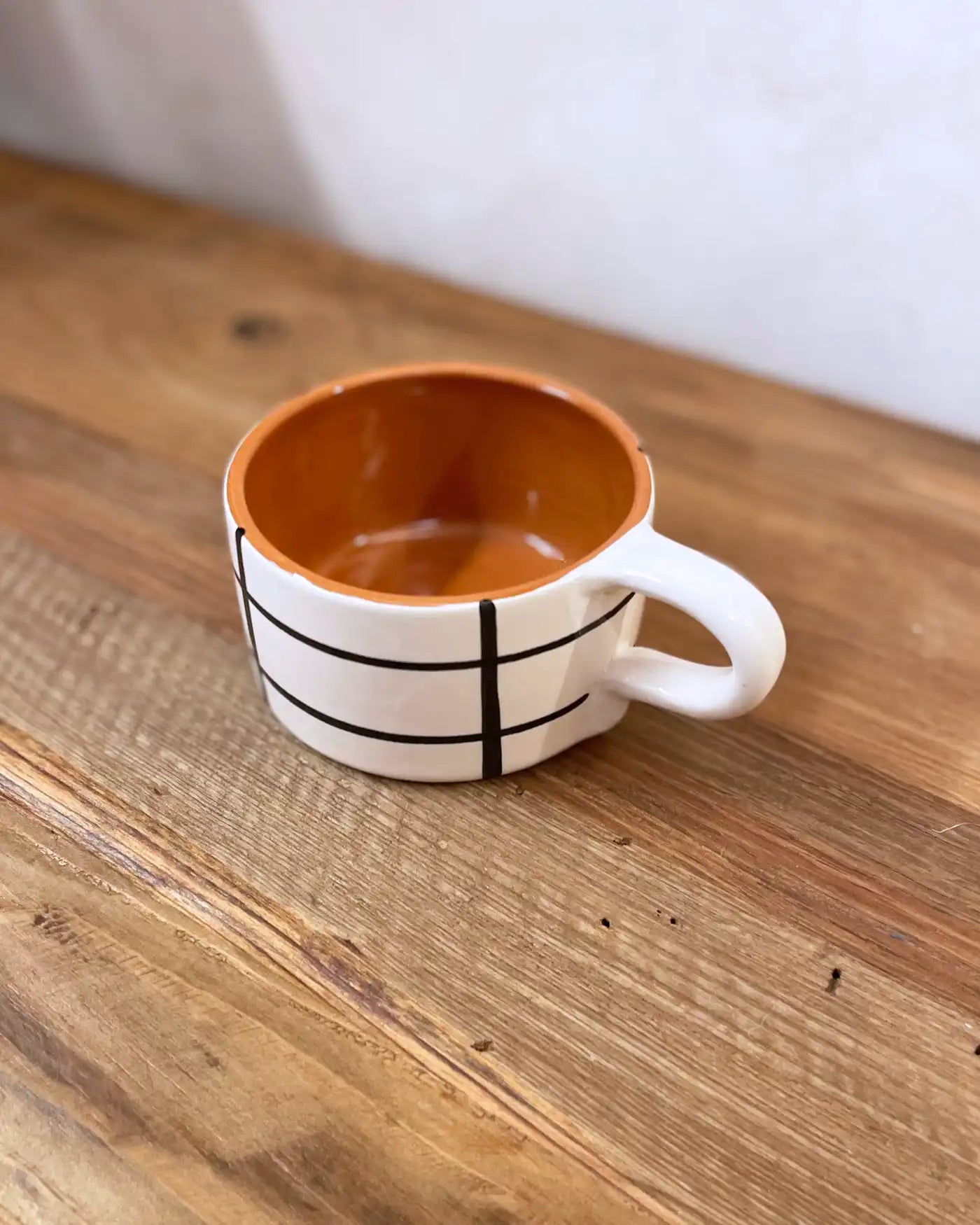 Taza Artesanal Grande Cuadros Negro