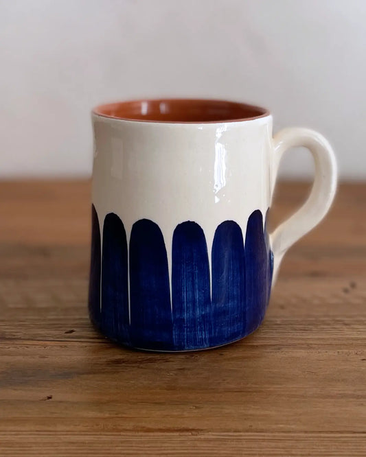 Taza Artesanal de Cerámica Dedos Azul Marino