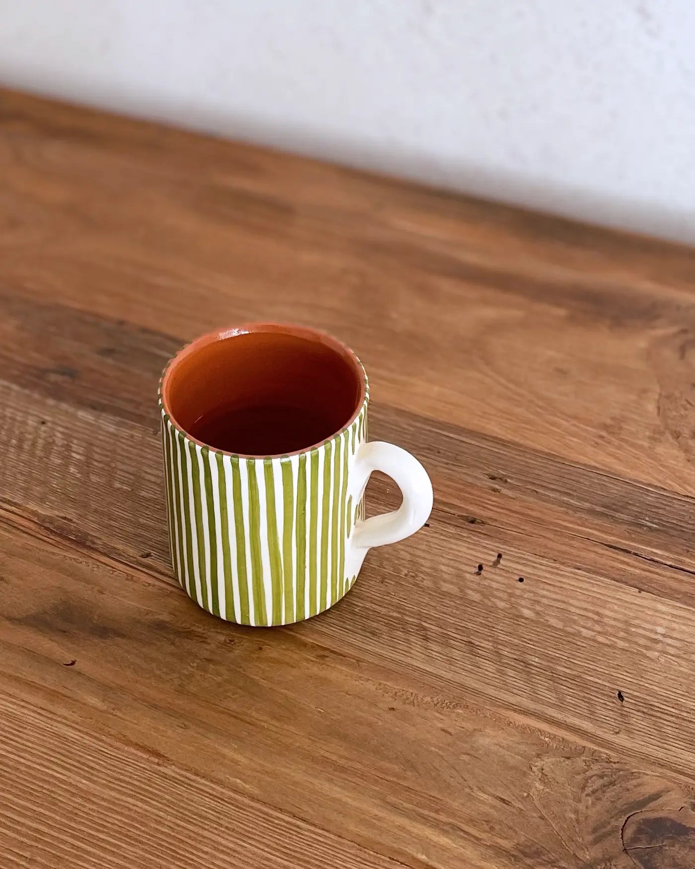 Taza Artesanal de Cerámica Rayas Verde