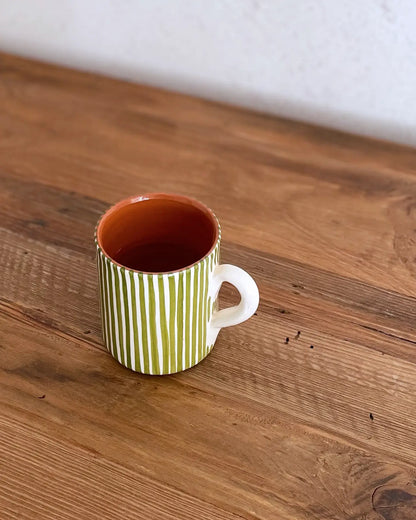 Taza Artesanal de Cerámica Rayas Verde