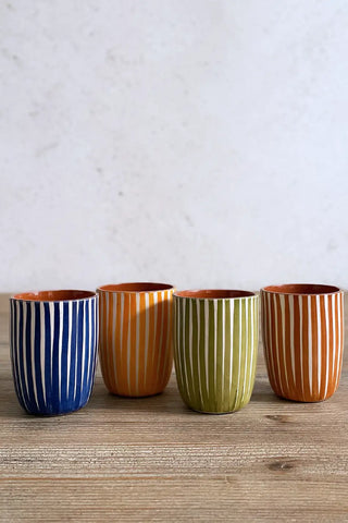 Vaso de cerámica pequeño Rayas Finas, colores diferentes